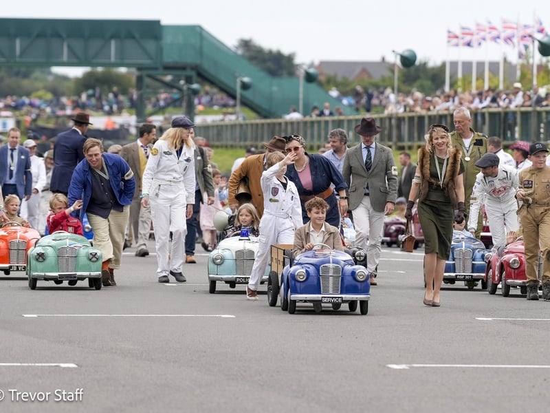 Saturday at Goodwood Revival 2024