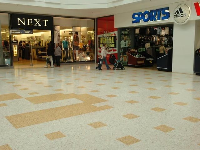 Inside the Arndale Centre