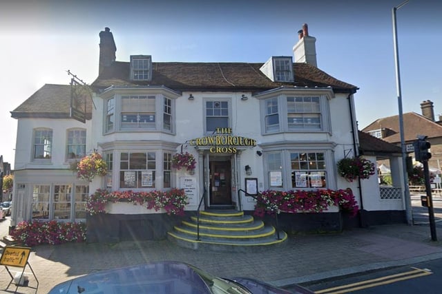 The Crowborough Cross pub in Crowborough is rated 4.2 stars out of five based on 1,177 reviews