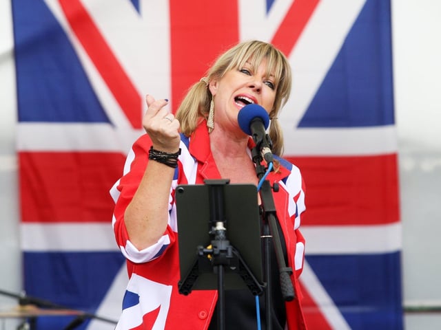 Haywards Heath Jubilee Picnic took place on Sunday, June 5, in Victoria Park. DM22060539a