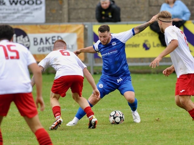 Shoreham v Saltdean Utd