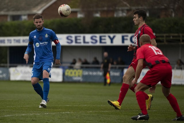 Action from Selsey v Worthing United in the 1-1 draw