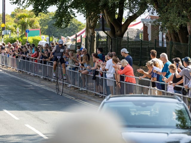 Beachy Head World Championship Penny Farthing Hill Climb 2025. Photo by TK photography. https://www.facebook.com/tadaskphoto