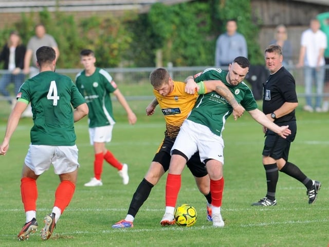 Littlehampton Town v Burgess Hill Town in the FA Trophy