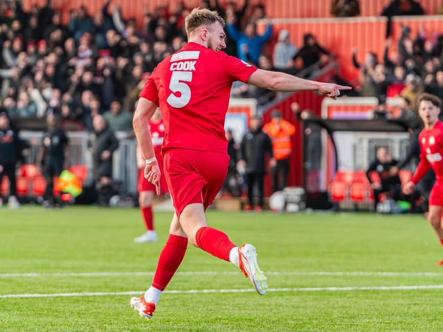 Worthing v Salisbury, National League South