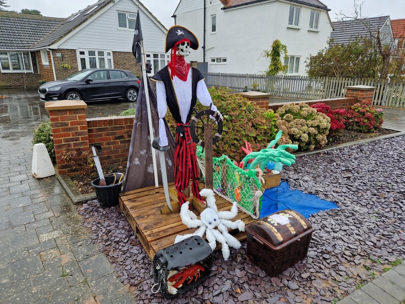 Ferring Scarecrow Festival from October 26 to November 3, 2024, is a feast for the eyes and the senses, with interactive displays and comical scenes to delight and amuse people of all ages. Purchase a map for £1 at The Orange Tree and support the fundraising for The Community Dementia Hive at Beehive Care in Ferring.