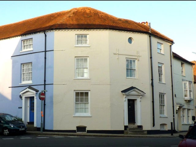 Site of the old Newburg Arms pub in School Lane