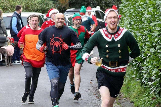 The Denmans Lane Dash 2023 took place in Lindfield on Boxing Day to raise money for Kangaroos charity