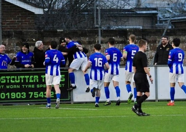Lancing v East Grinstead Town, Isthmian south east division