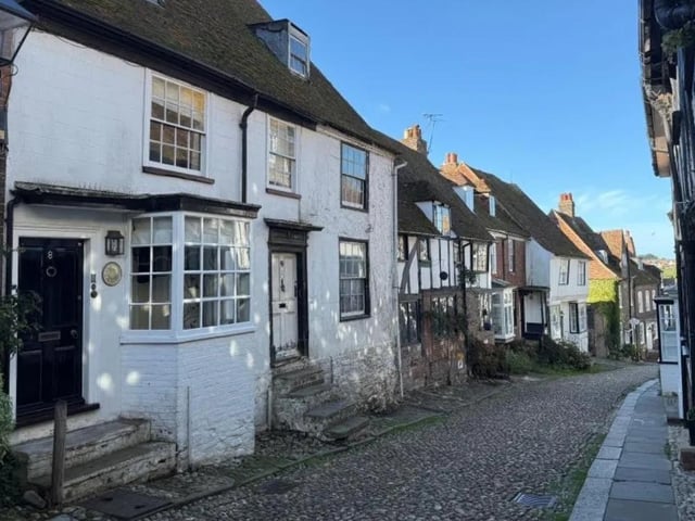 Mermaid Street house up for auction