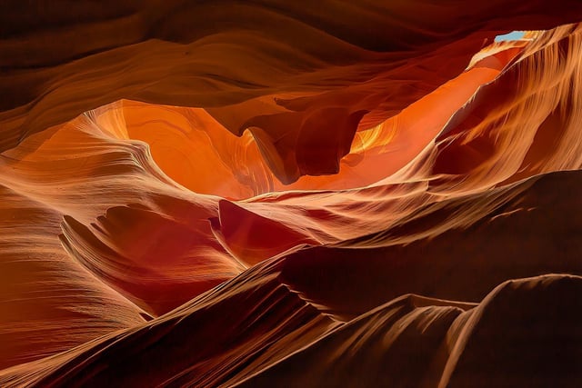 Antelope Canyon by Kevin Smoker - score 17