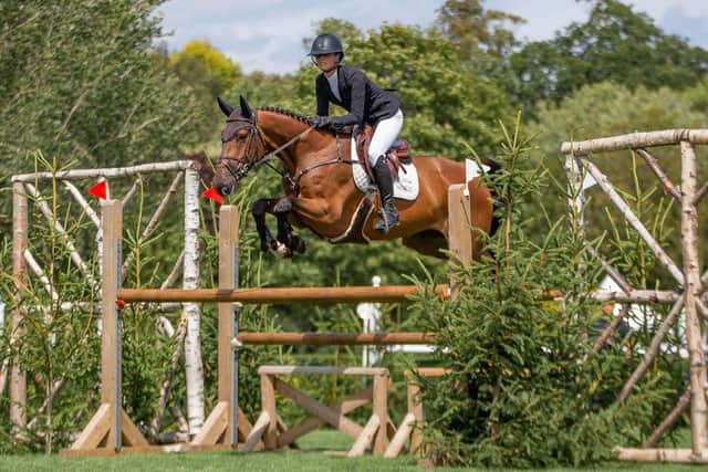Katie Speller and BE Warnham | Picture by Elli Birch  Boots and Hooves Photography
