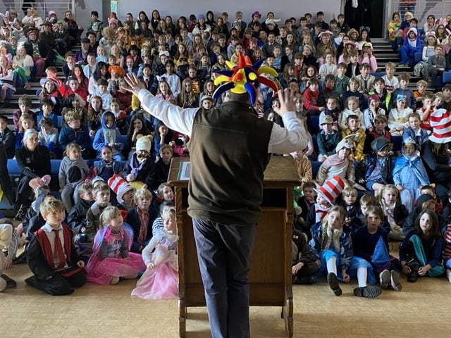 World Book Day 2023: Chichester children take part in celebration of books and reading