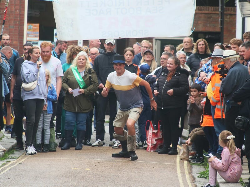Seaboot Race in Hastings Old Town on July 31 2023. Photo by Roberts Photographic.