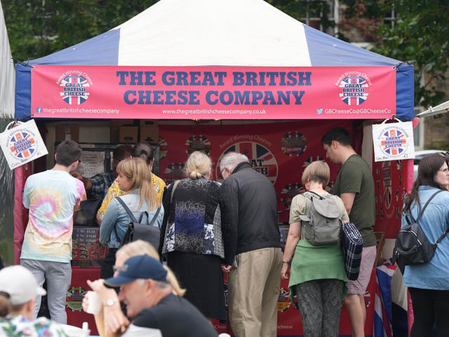 WORTHING FOOD FESTIVAL STEYNE GARDENS ON ALL WEEKEND 10TH 11TH OF SEPTEMBER :Worthing Food and Drink Festival 2022. Picture by Eddie Mitchell
