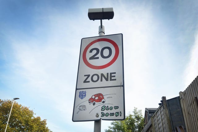 20 MPH Zone (Amherst Road in Hastings)
