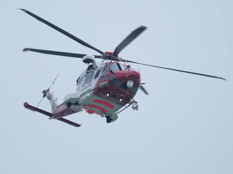 COASTGUARD CHOPPER 187 AND 175 OFF SELSEY THIS MORNING WITH SELSEY INSHORE RNLI