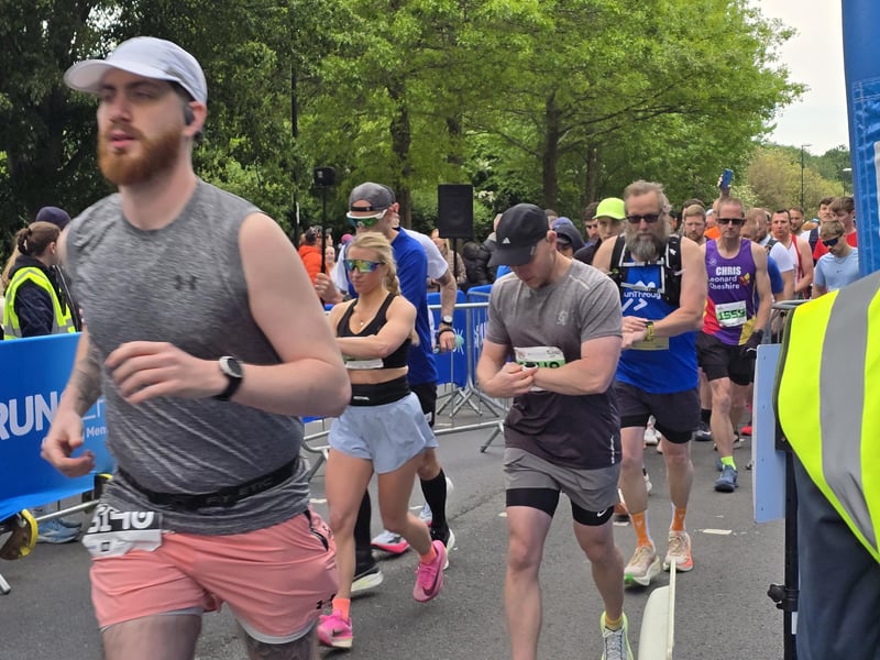 Run Gatwick 2026 half marathon and 5k