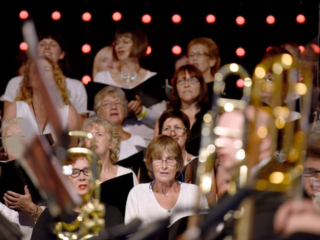 Hastings Beer and Music Festival 2017: Proms Night