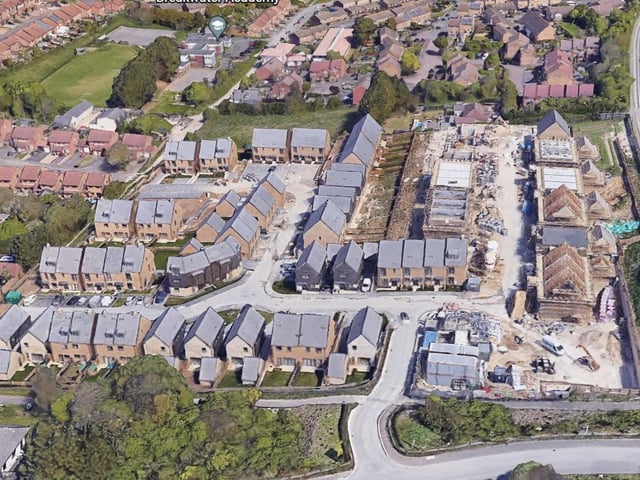 Average total household incomes per year in Newhaven West were £39,400