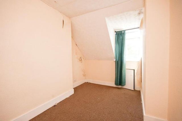 Cheapest property in Hastings - lounge