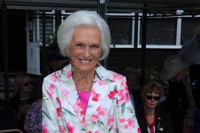 Dame Mary Berry cuts the croquet cake. Picture: Chris Roberts / Submitted