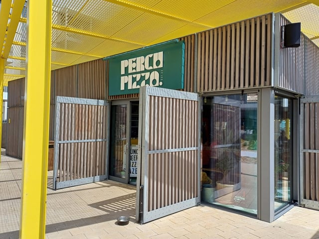 Perch Pizza on Worthing seafront
