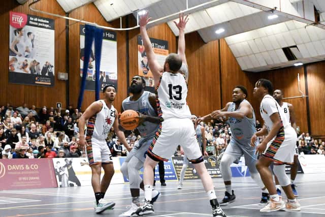 Worthing Thunder on their way to beating Bradford Dargons in the play-off quarter-finals | Picture: Gary Robinson