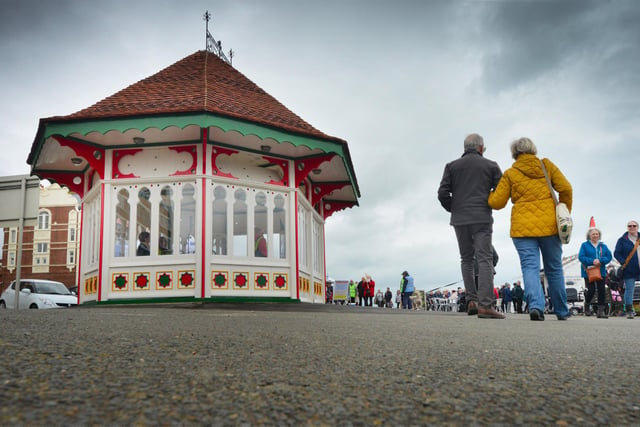 File: Bexhill-on-Sea. The restored Victorian bandstand.