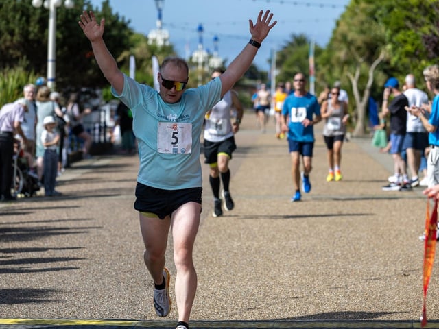 The seventh annual Eastbourne 10k took place in glorious sunshine