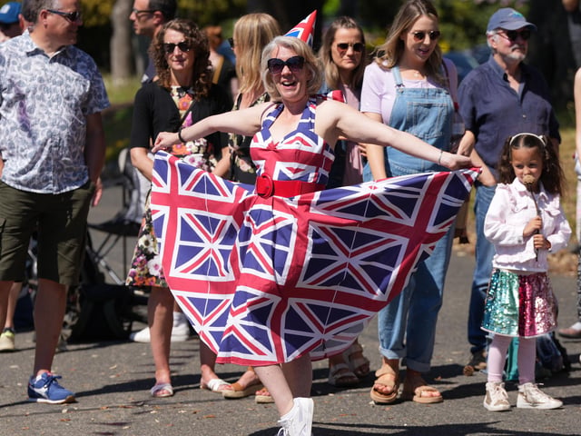 SEA LANE GORING WEST SUSSEX JUBILEE - PICTURED NIKKI MARDON