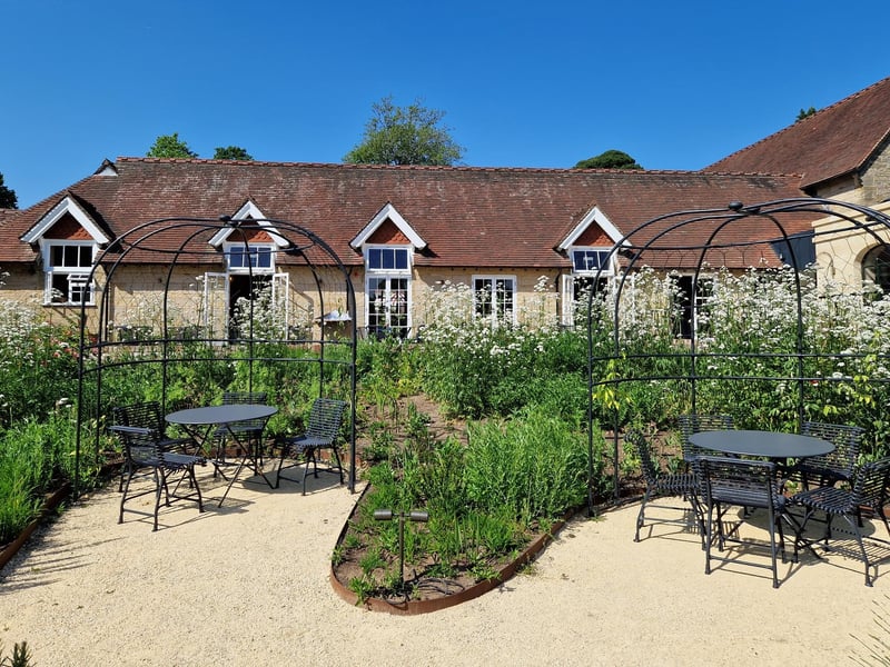 Space for outdoor dining