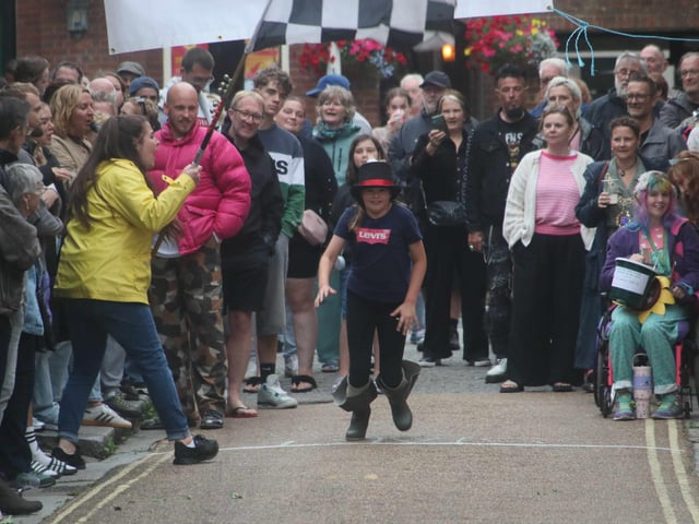 Hastings Old Town Carnival Week 2025: Seaboot Race. Photo by Roberts Photographic.