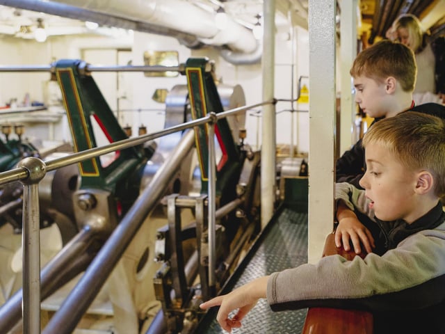 Waverley's triple expansion steam engine.