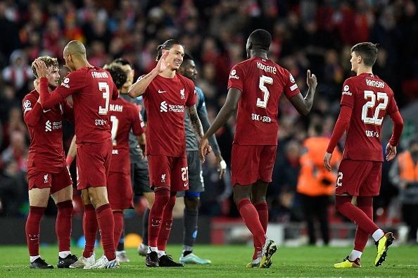 Average cost of starting XI this season: £409m