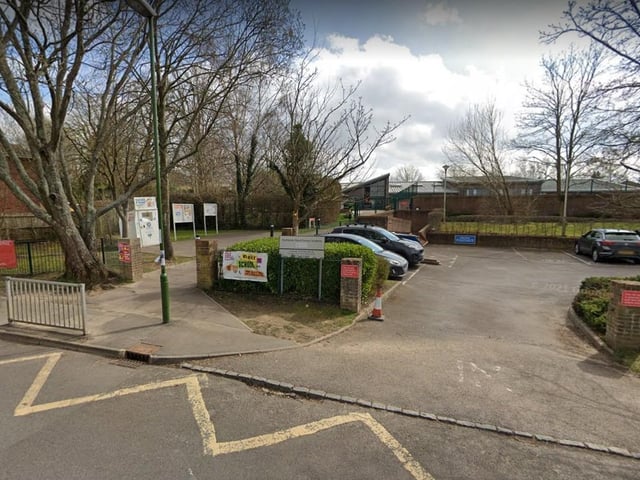 At Northlands Wood Primary Academy, 74% of parents who made it their first choice were offered a place for their child. A total of 16 applicants had the school as their first choice but did not get in.