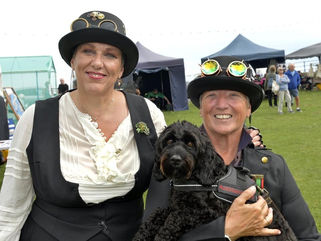 Steampunk Festival Eastbourne 24 (Photo by Jon Rigby)