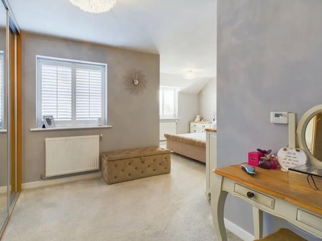 A particular feature is the 19'11 master bedroom which comes with its own 12ft dressing area with built in wardrobes, large double bedroom and luxurious en suite shower room with a refitted shower cubicle