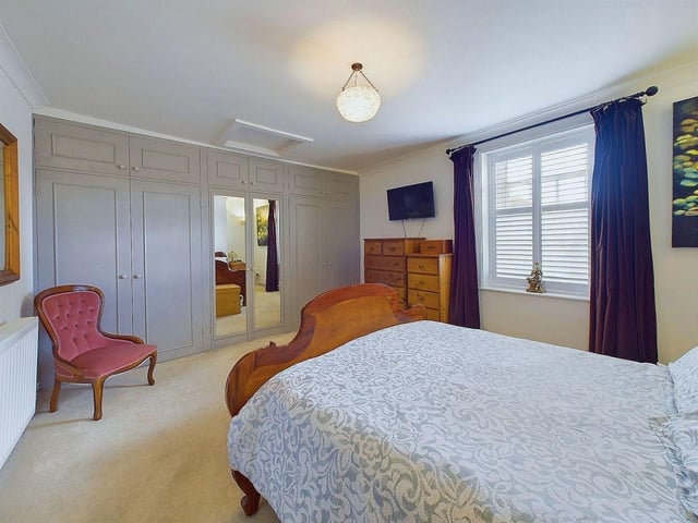 This Grade II listed cottage in Worthing's historic Tarring High Street has come on the market with Jacobs Steel priced at £450,000.