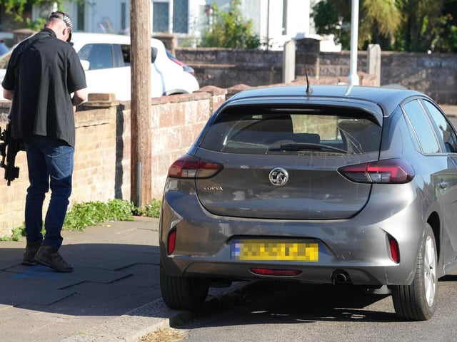 A man has been arrested on suspicion of multiple offences after police received reports of a ‘woman being threatened’ in Worthing