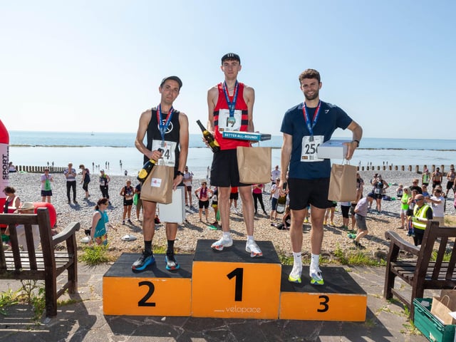 Images by Steven Farley from the 2023 Eastbourne 10k