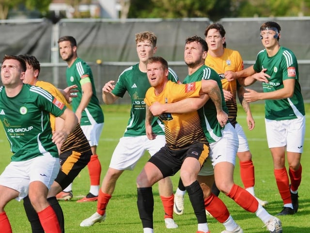 Littlehampton Town v Burgess Hill Town in the FA Trophy