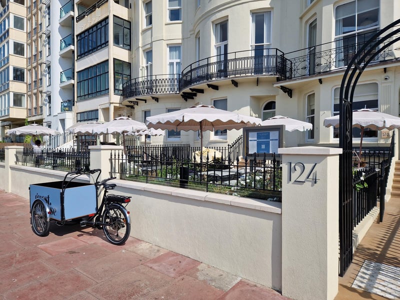 Field Trip Spa, at No. 124 by Guesthouse, in Brighton, offers a range of treatments to alleviate tension, stress and discomfort and boost wellbeing, recovery, flexibility, and mood.