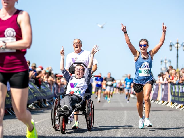 Images from a sun-baked Worthing 10k