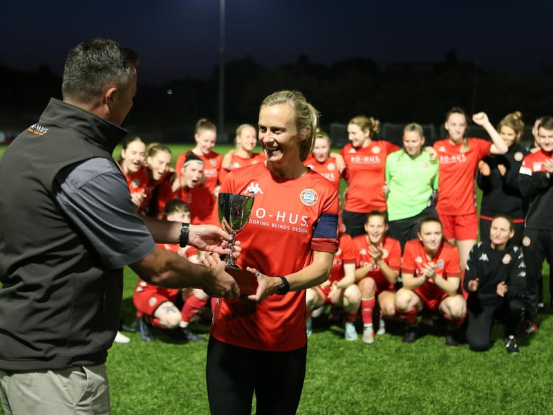 Worthing FC Women celebrate winning the London and SE premier division title