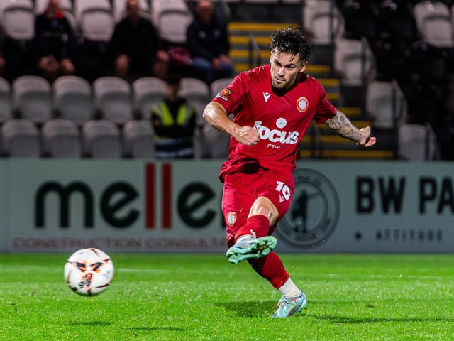 Boreham Wood v Worthing in National League South