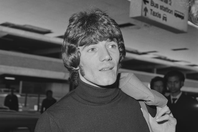 English footballer Kevin Keegan at Heathrow Airport in London, UK, 6th June 1974.  (Photo by Brenard Press Ltd/Express/Hulton Archive/Getty Images)