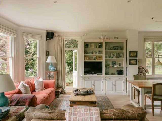 A look inside a charming arts and crafts house situated within the South Downs National Park
Photo: Zoopla