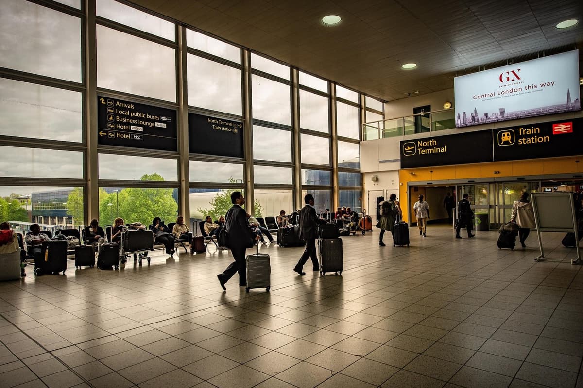 London Gatwick: Delays and cancellations so far on Thursday, April 10
