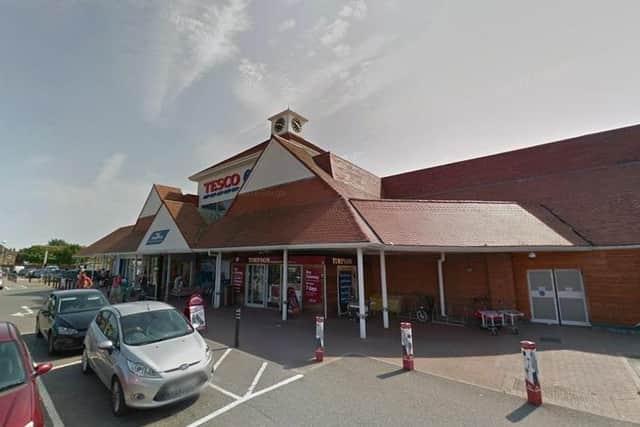 Refused plans for a drive through coffee shop and bakery in Eastbourne have been given the green light following an appeal.